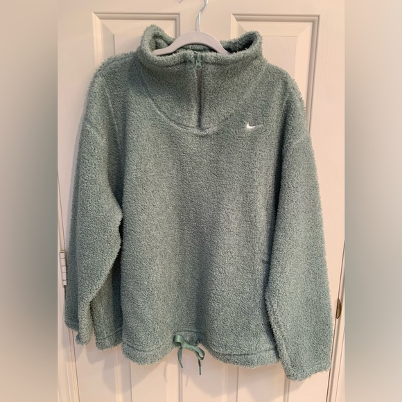 Nike Tops - Nike Therma-Fit pullover fleece size 1X. Lovely sage-green. NWOT.